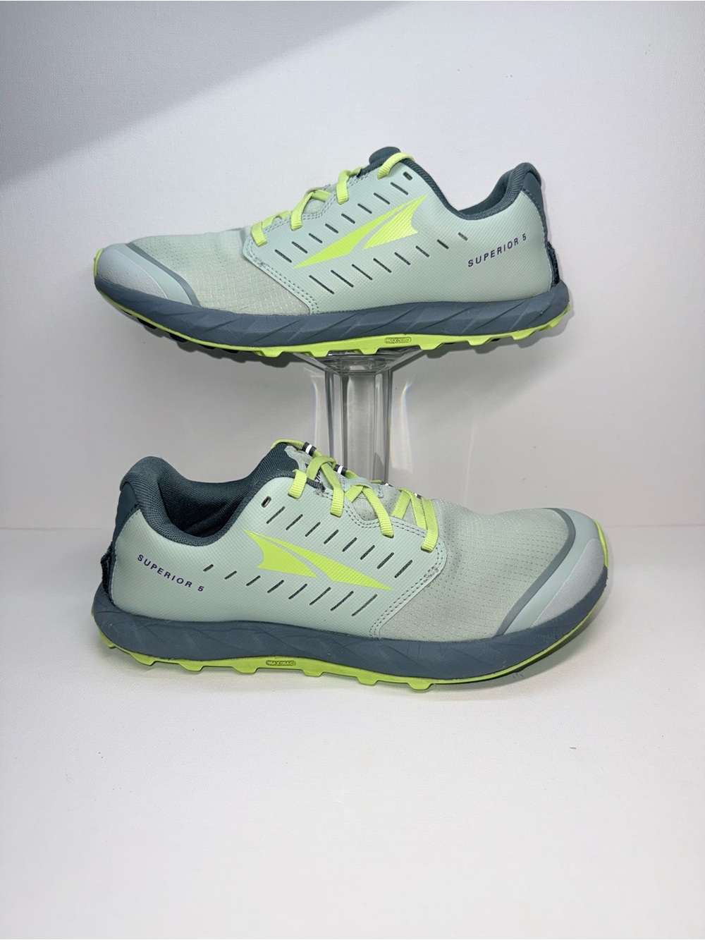 ALTRA SUPERIOR 5 OLIVE COLOR